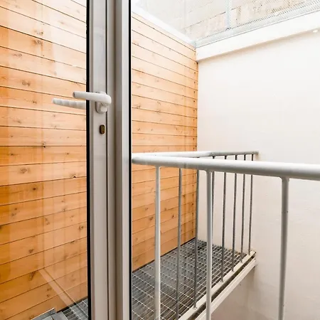 Monreal Boutique Townhouse - R024rm5 *